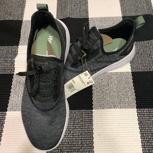 NEW Reebok Women’s Penny Moon 2.0 Size 10 Black